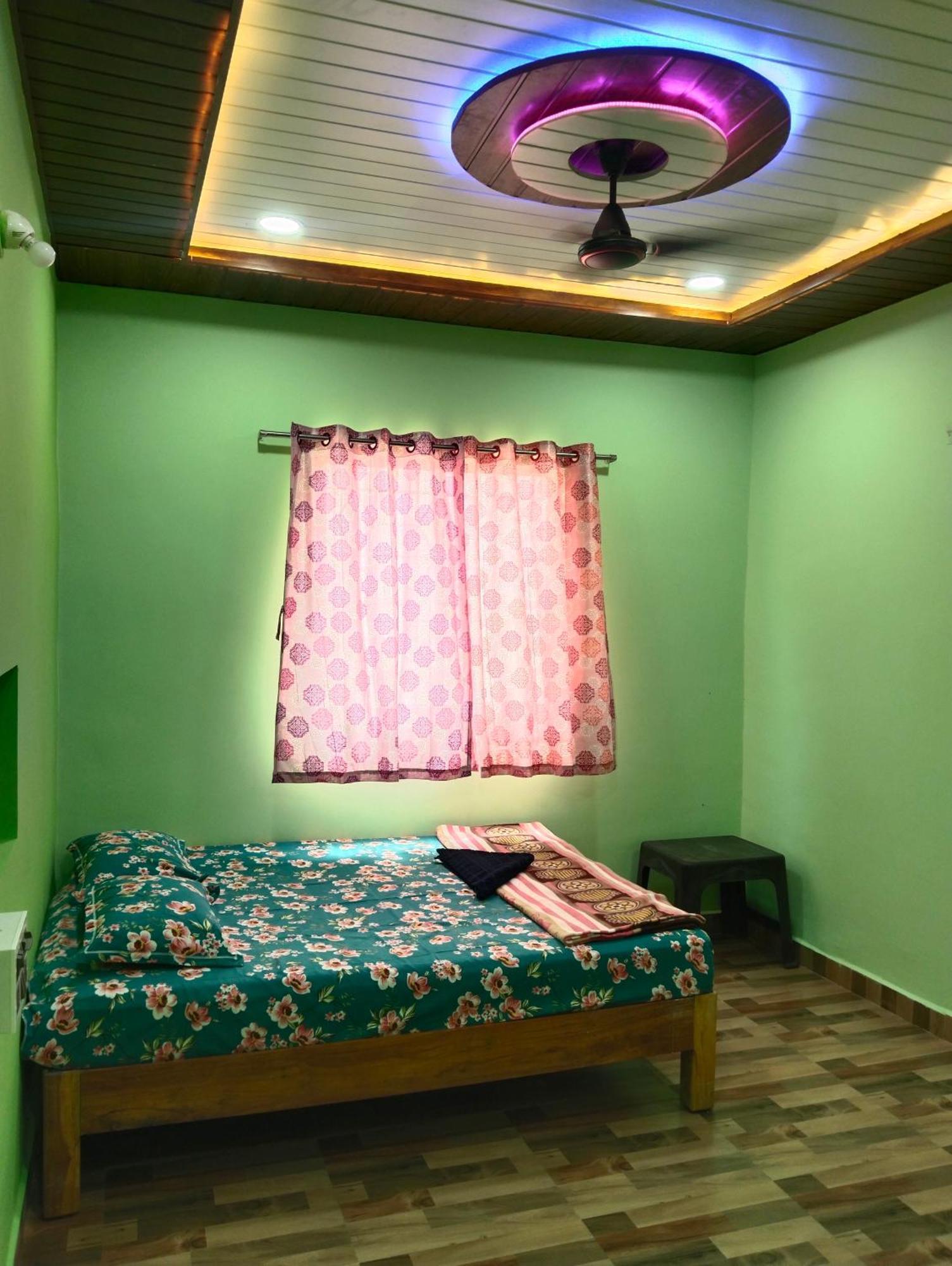 Funky Monkey Home Stay Hampi Dış mekan fotoğraf